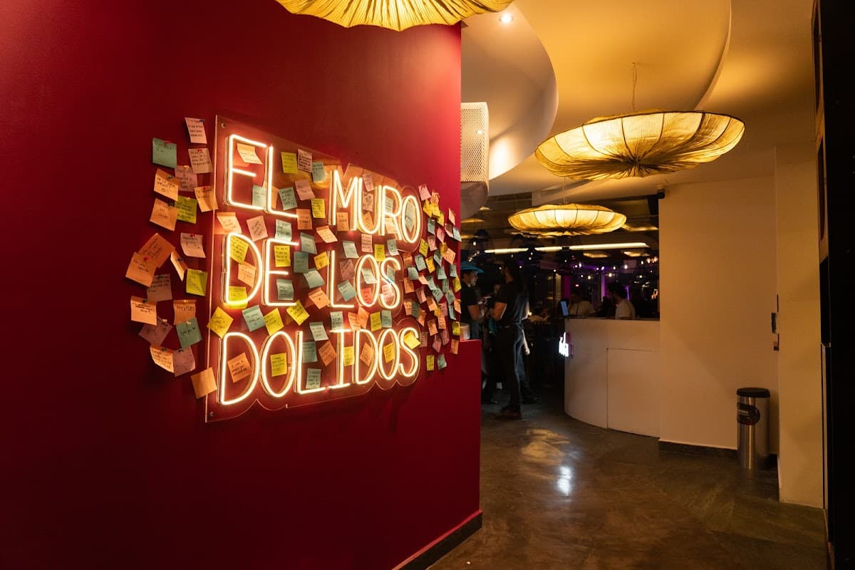 Ambiente interno da La Dolida Palmas