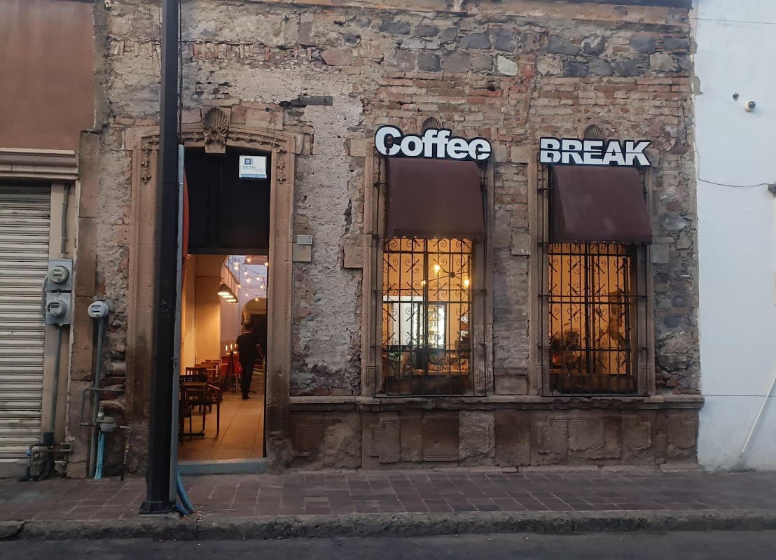 Coffee Break no centro de León, na rua 5 de Febrero
