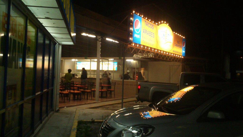 restaurant