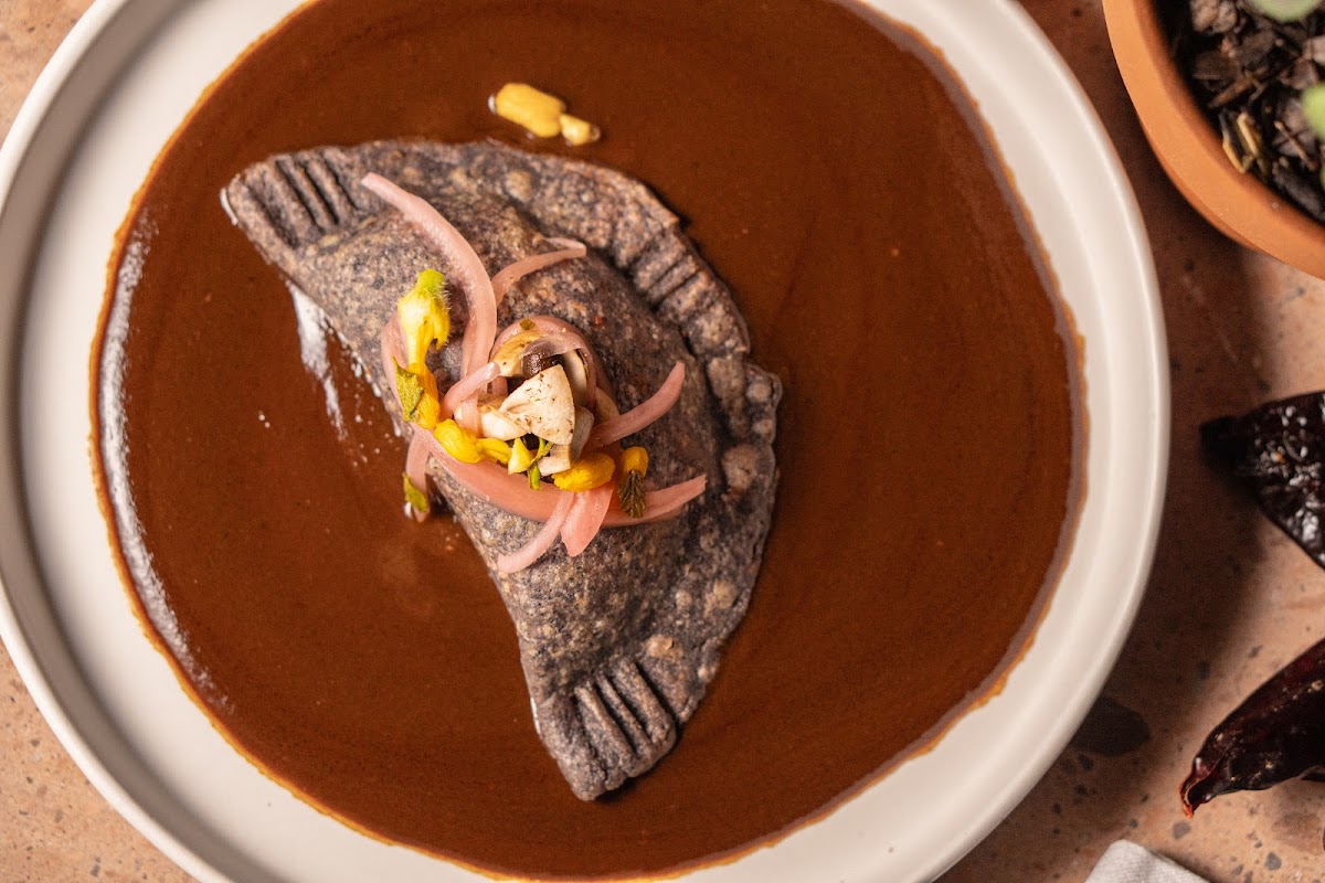 Grilled meats and fresh tortillas at Parrilla Ranchera