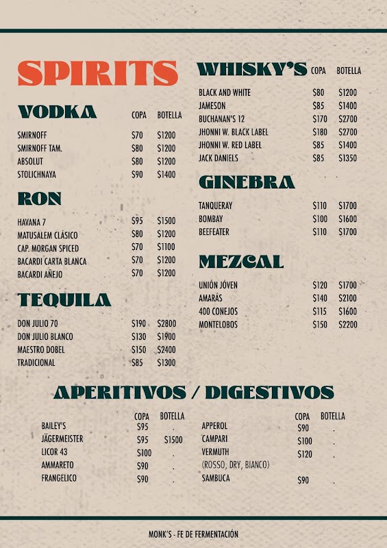 Fachada colorida de Lapa Lapa con clientes en la terraza y luces nocturnas